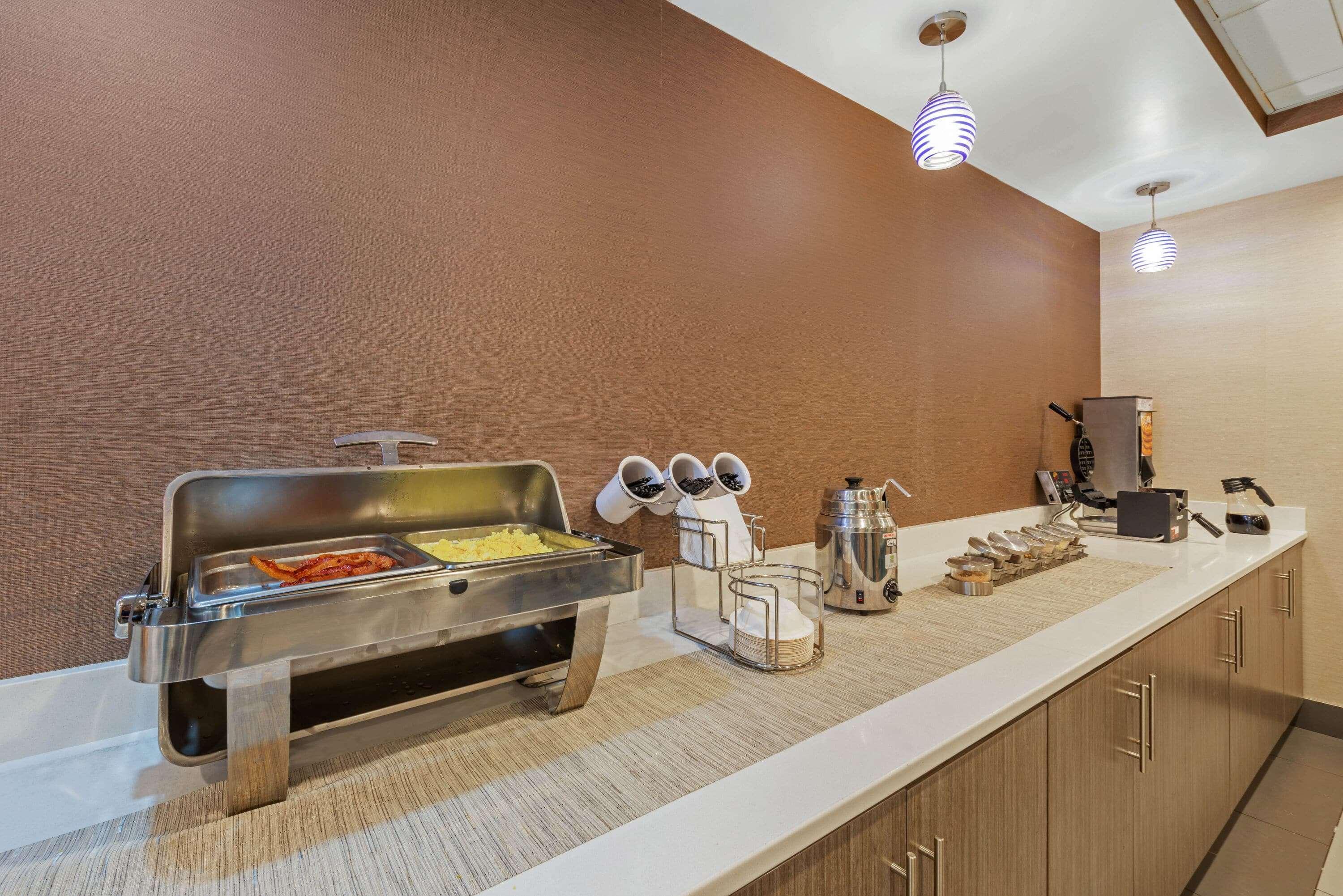 La Quinta By Wyndham Hotel Jamestown