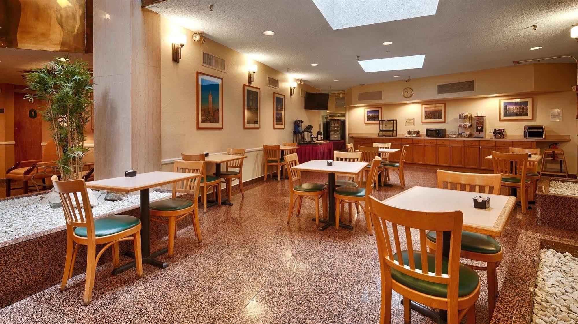 La Quinta By Wyndham 3*