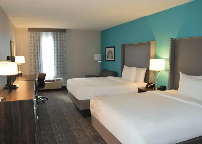 La Quinta By Wyndham Jamestown
