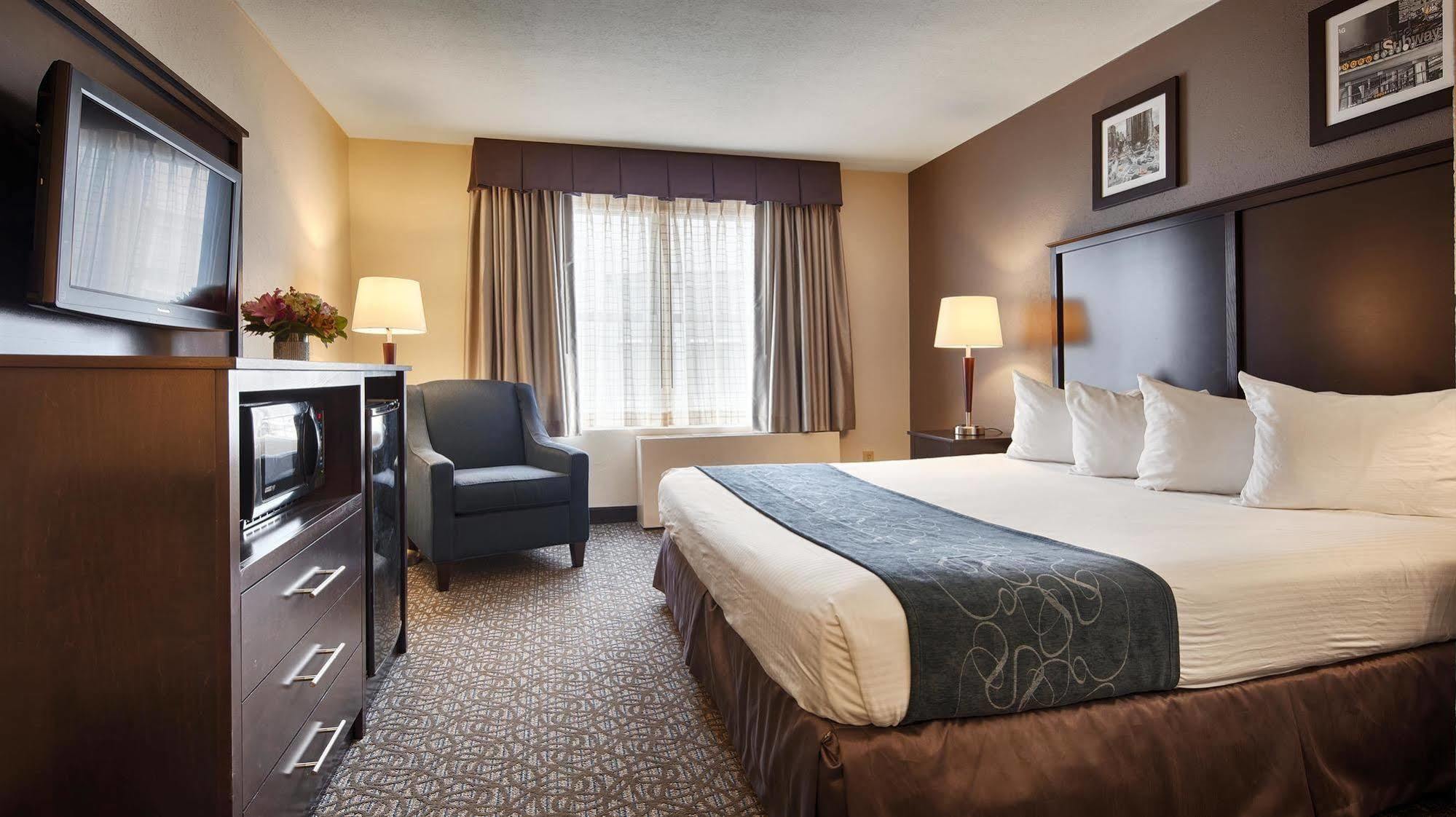 Hotel La Quinta By Wyndham 3*